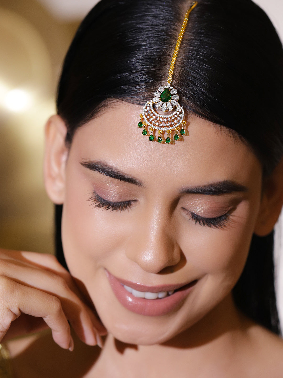 Green American Diamond Zirconia Maangtikka