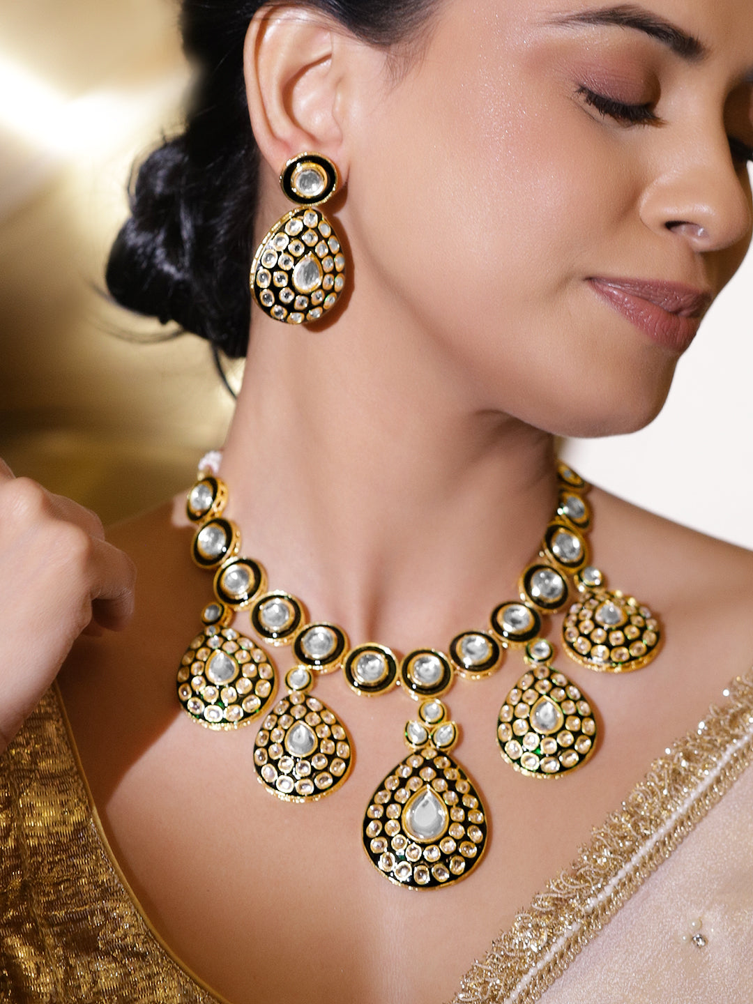 Gallery of Glimmers Kundan Necklace Set