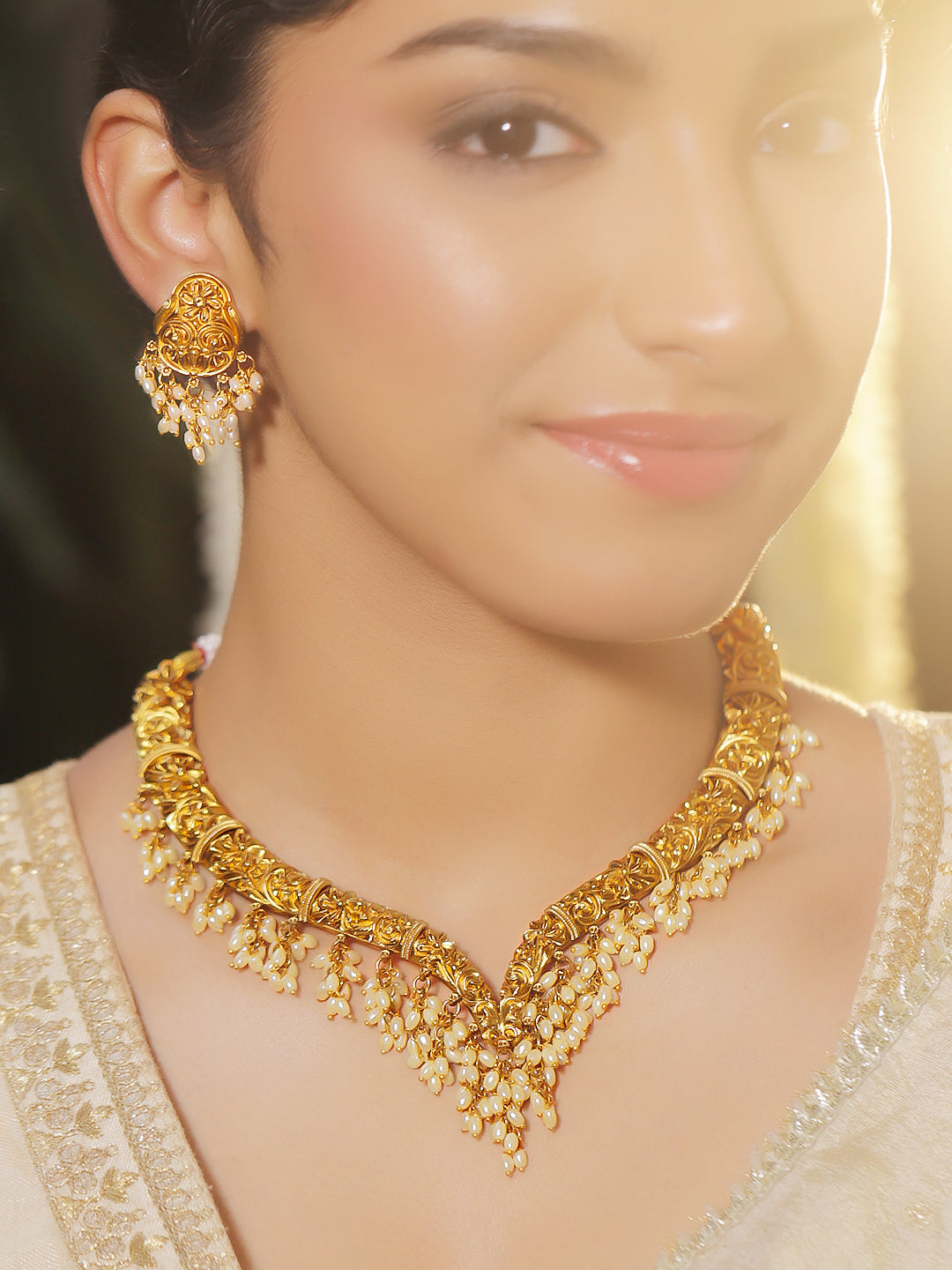 Gold & Pearls of Celebration Necklace Set