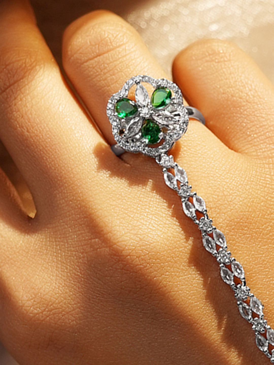 Elegant Emerald Crystal Hathphool Bracelet