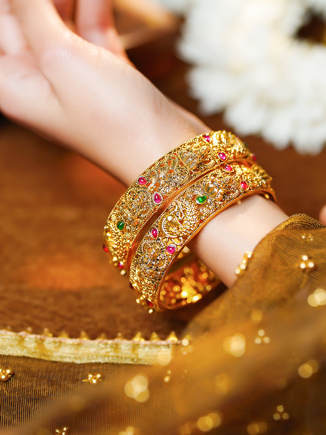 Divine Heritage Statement Gold Bangles