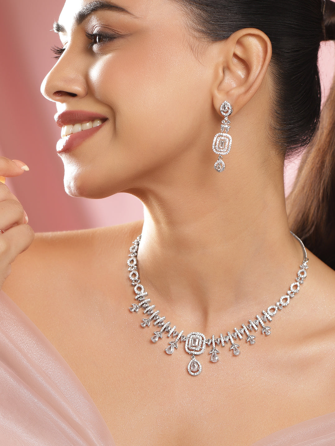 White American Diamond Zirconia Studded Necklace Set