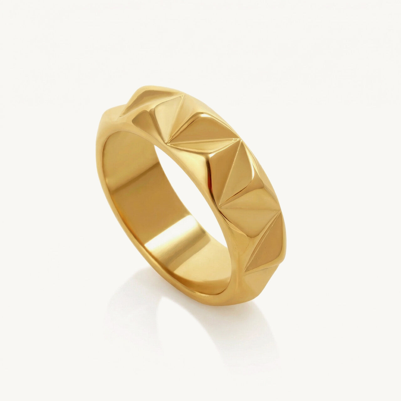 Striking Prism Band Ring