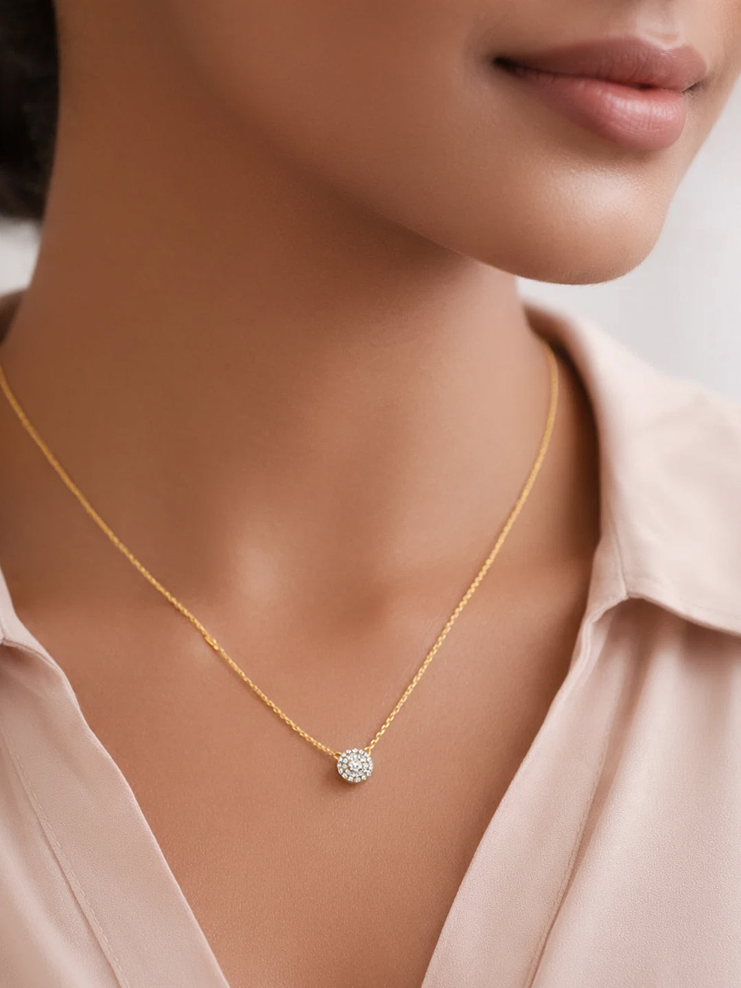 925 Fine Silver Round Cluster Diamond Pendant Necklace