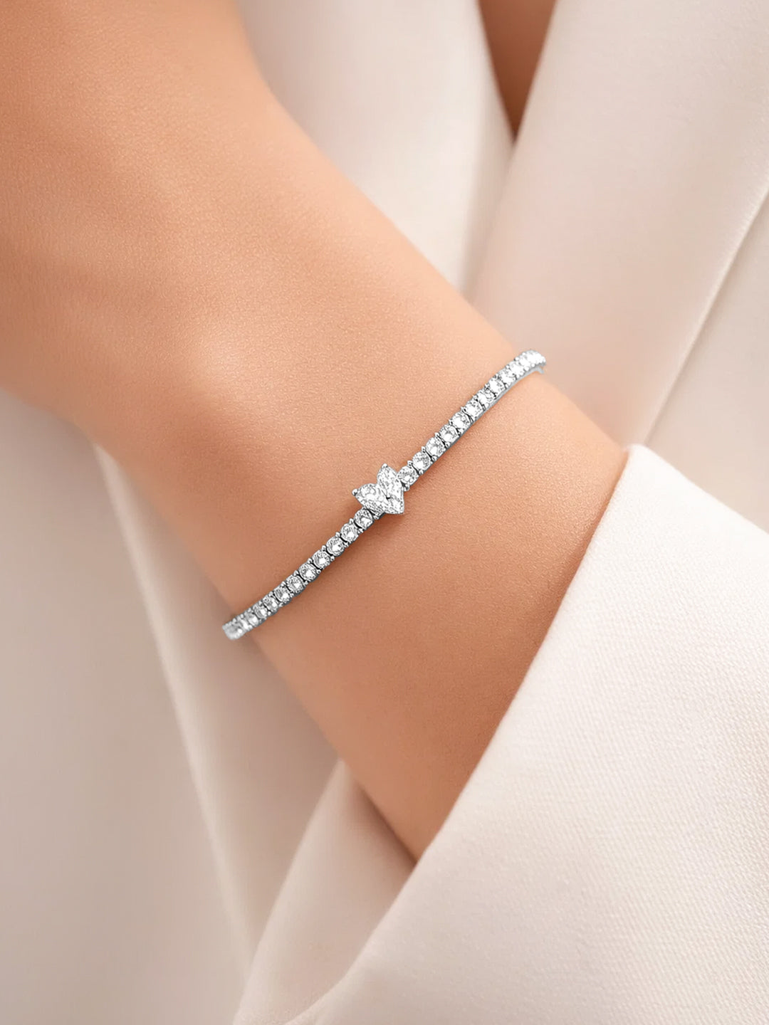 925 Fine Silver Sweet Heart Tennis Bracelet