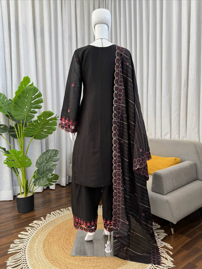 Prazu Fashion Black Mull Chanderi Silk Thread Work Farshi Salwar Suit