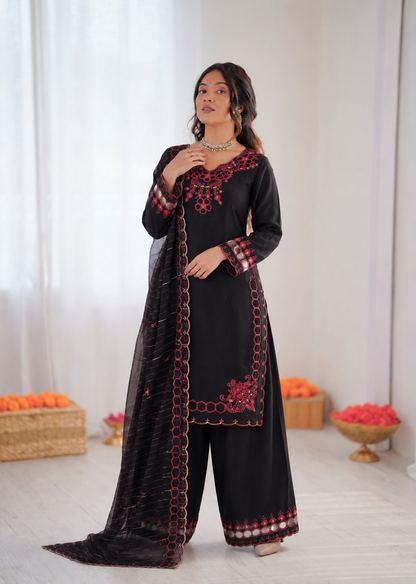 Prazu Fashion Black Mull Chanderi Silk Thread Work Farshi Salwar Suit