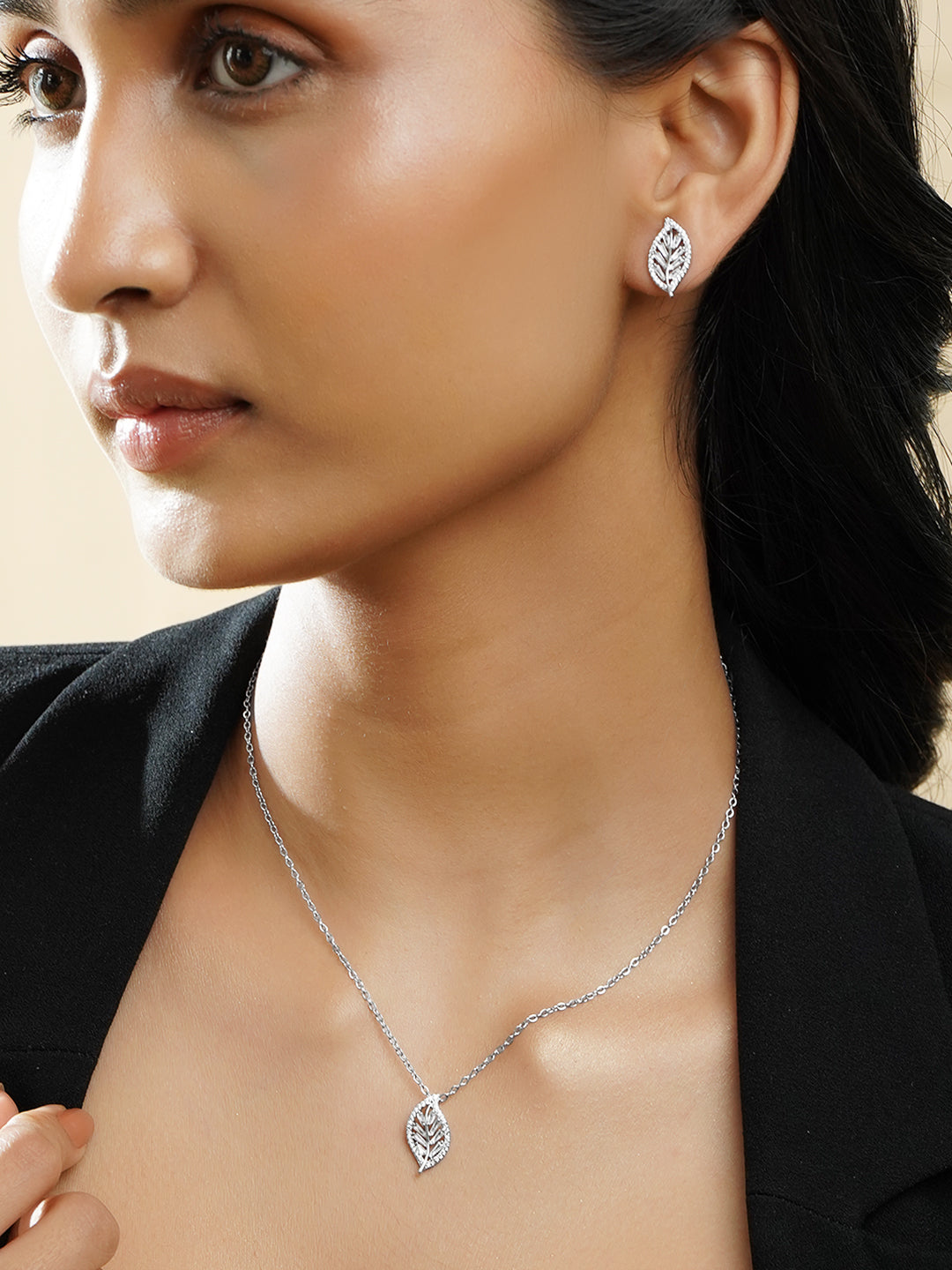 American Diamond Zirconia Leaf Design Pendant Set