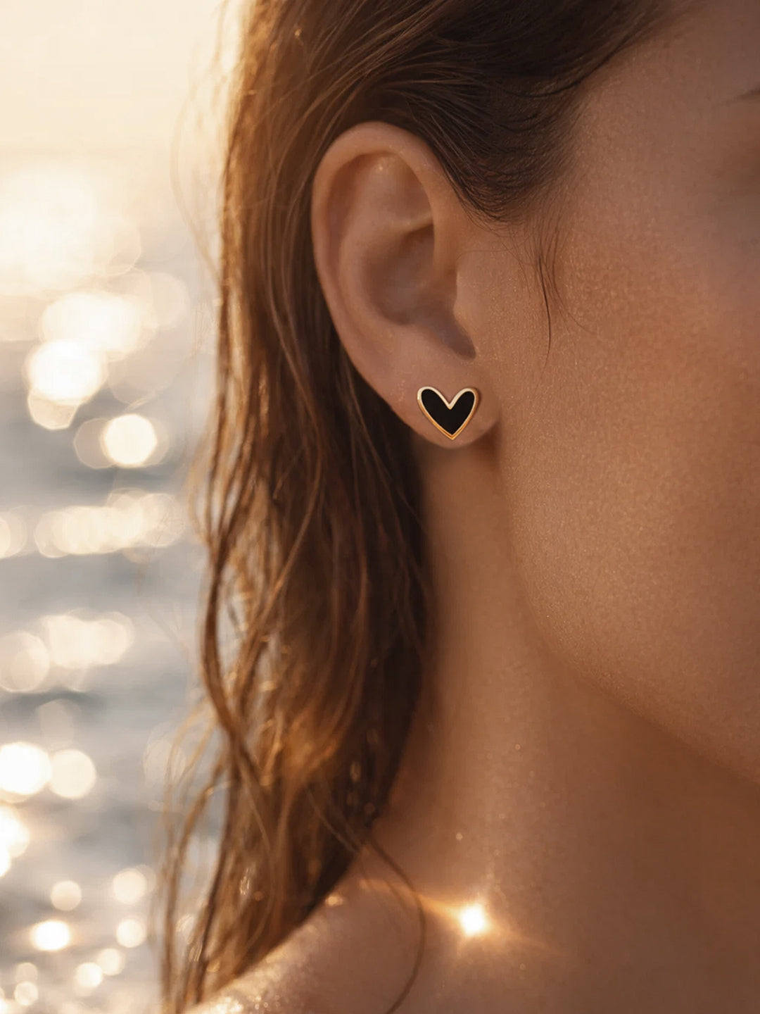 Demifine 18K Gold Plated Stainless steel Enamel Heart Stud Earrings