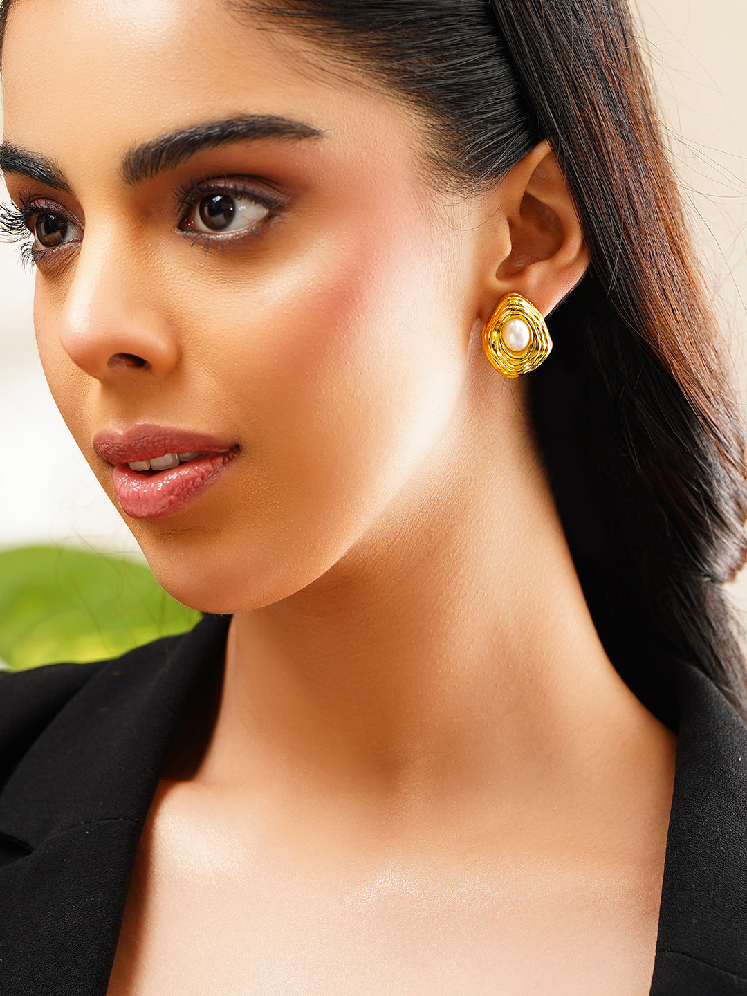 Demifine 18K Gold Plated Stainless Steel Abstract Pearl Stud Earrings
