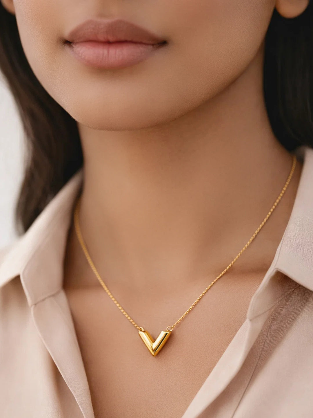 Demifine 18K Gold Plated Stainless steel Chevron V Shape Pendant Chain