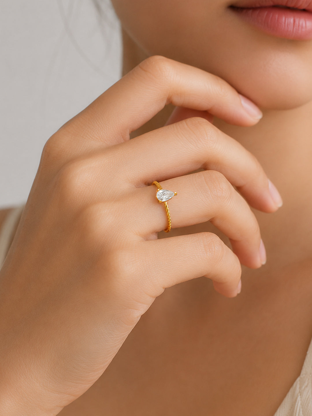Demifine 18K Gold Plated Stainless steel Rope Pear Crystal Ring