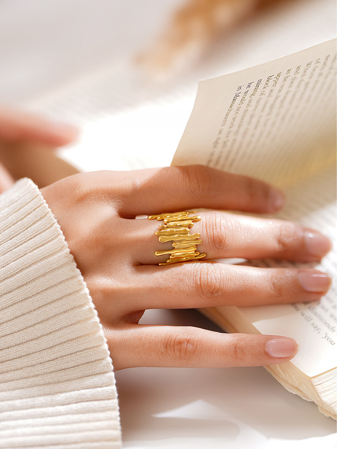 Demifine 18K Gold Plated Stainless steel Textured Statement Band Ring