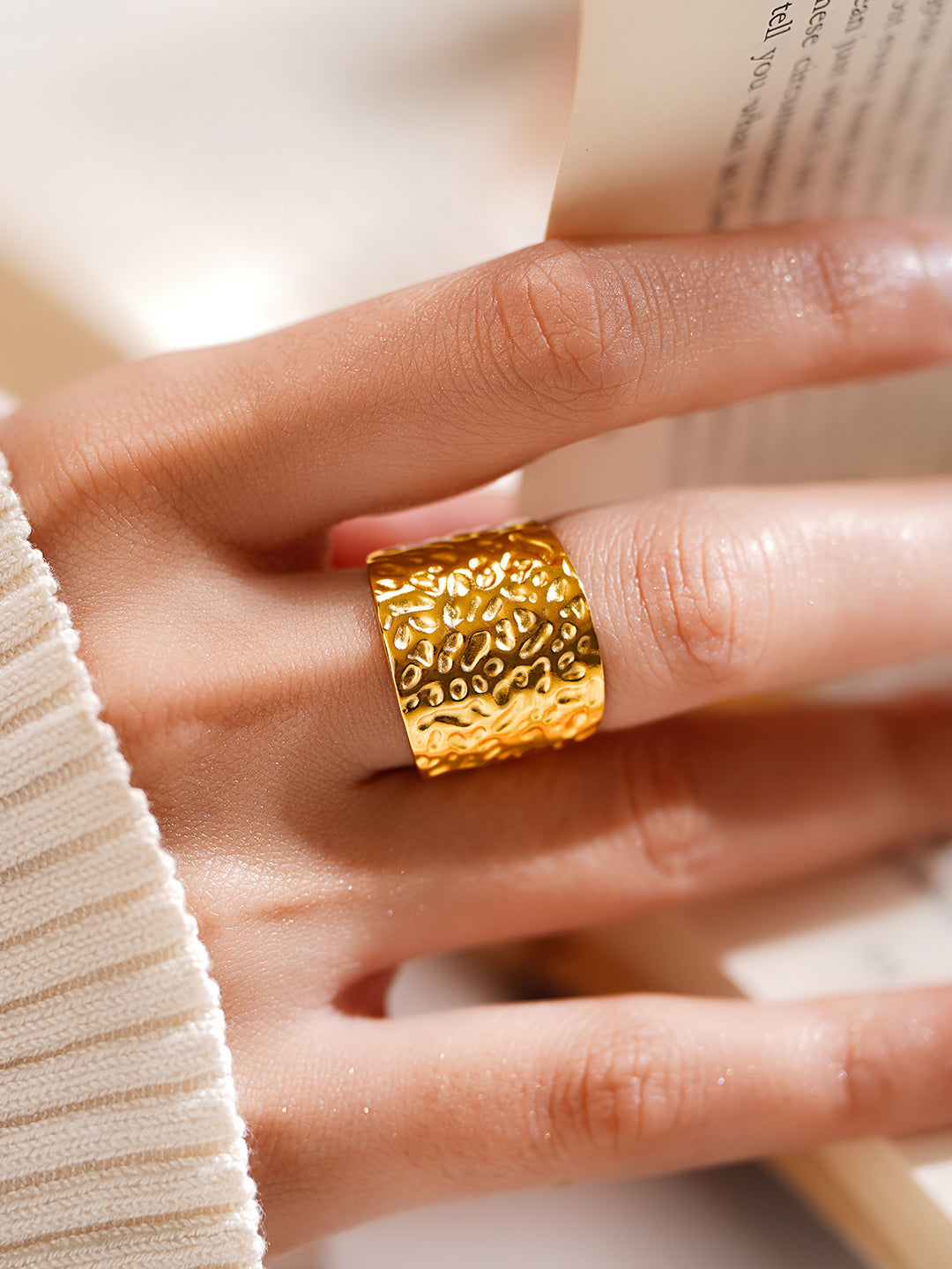 Demifine 18K Gold Plated Stainless steel Hammered Wide Band Ring