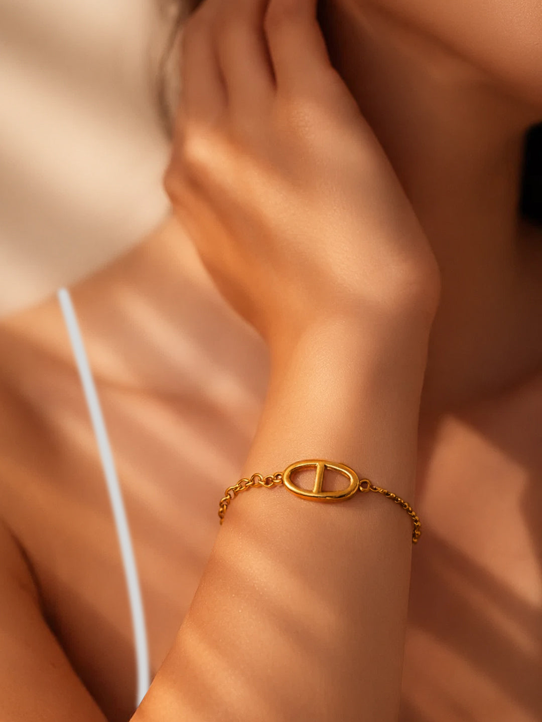 Demifine 18K Gold Plated Stainless steel Oval Loop Link Chain Bracelet