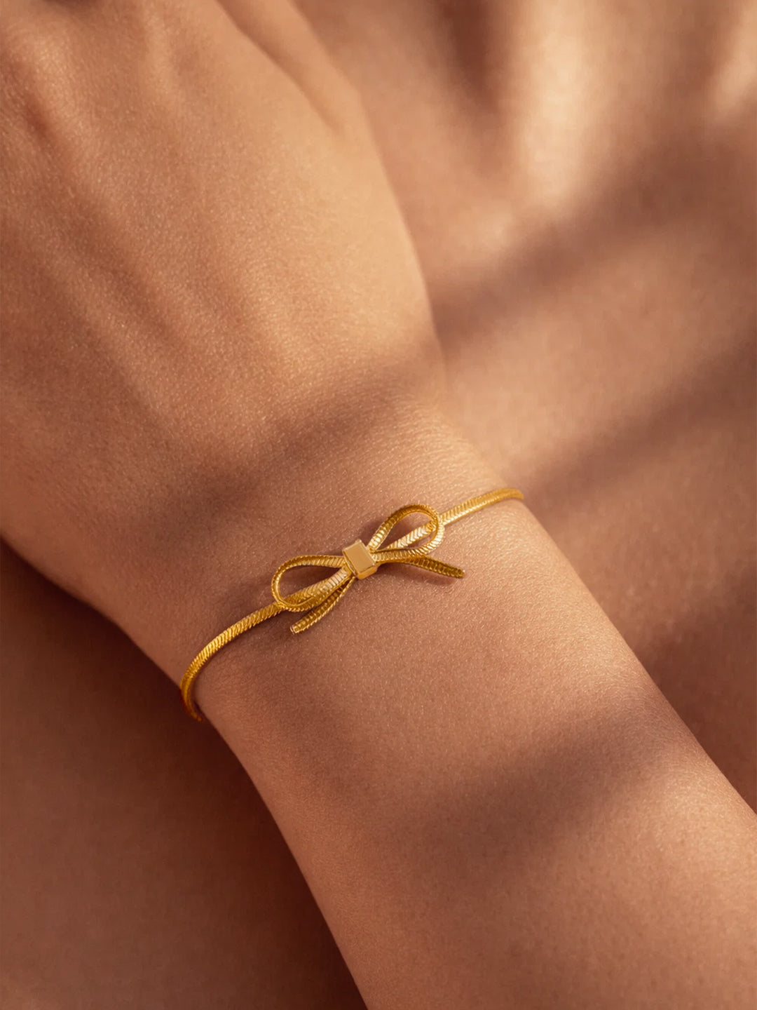 Demifine 18K Gold Plated Stainless steel Bow Knot Snake Chain Bracelet