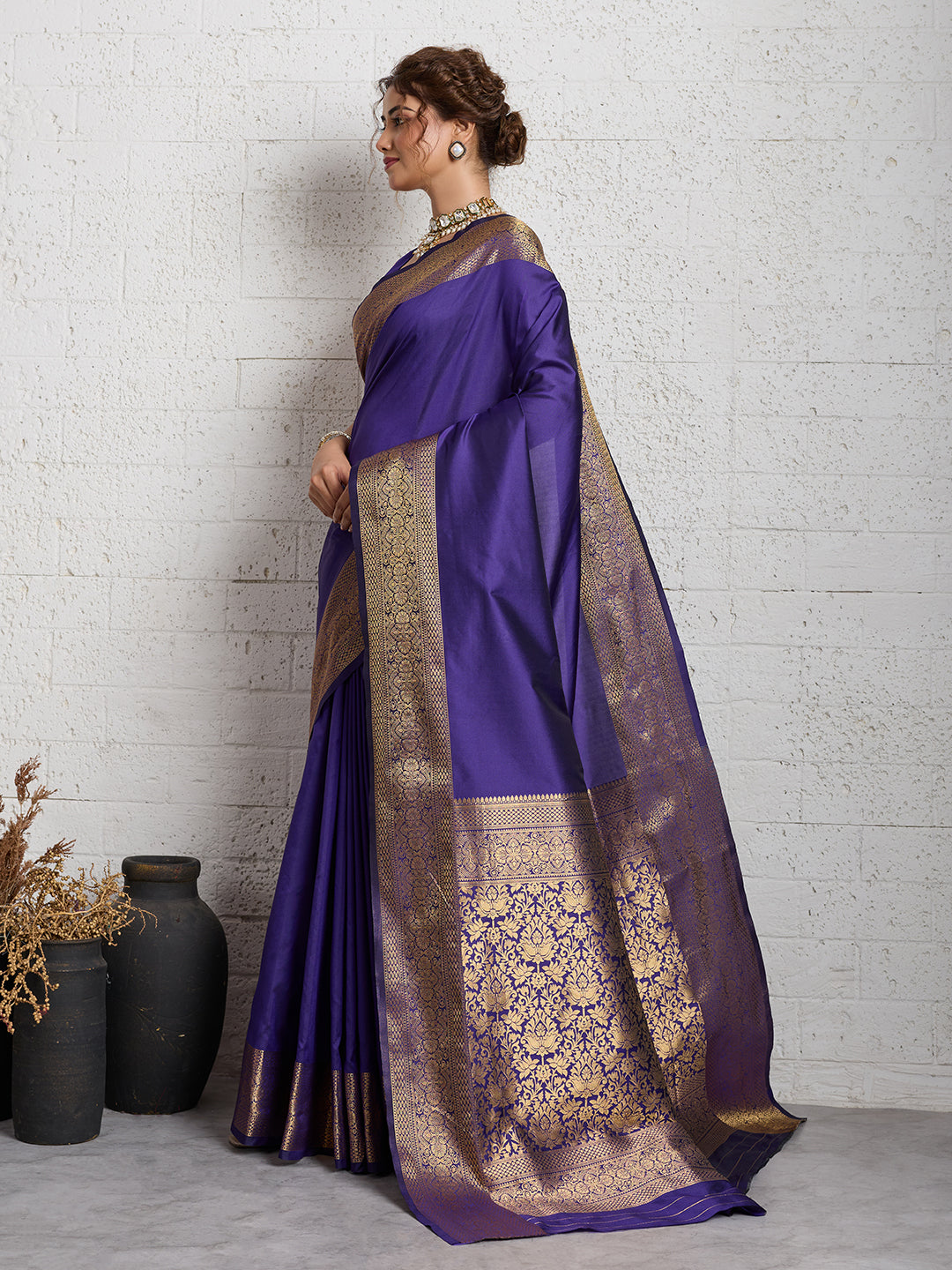 Dwija Fashion Women'S Party Wear Zari Weaving Silk Designer Saree With The Unstitched Blouse-Royal Blue