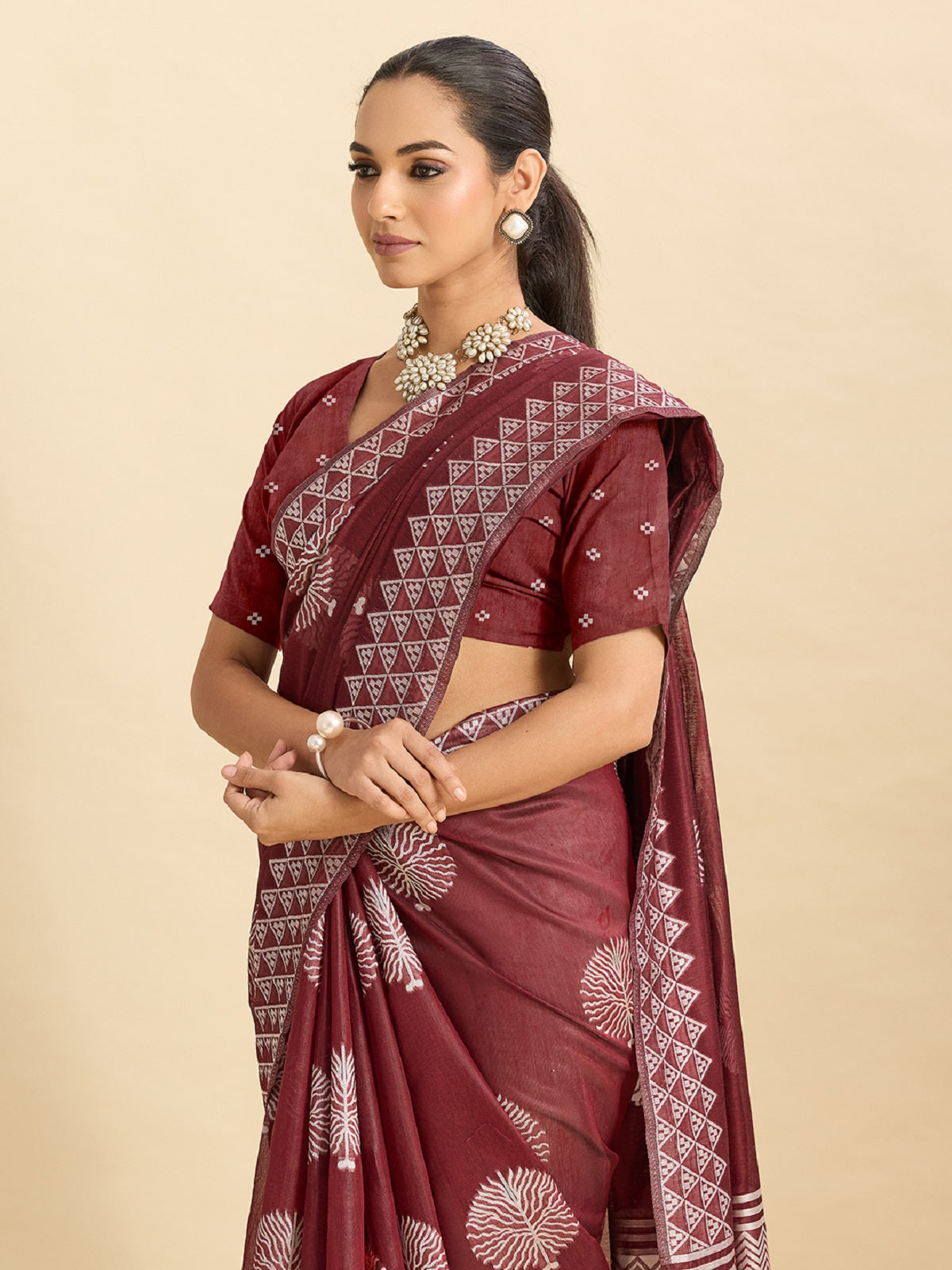 Dwija Fashion Maroon Casual Wear Soft Silk Bas Weaving Saree With Unstitched Blouse