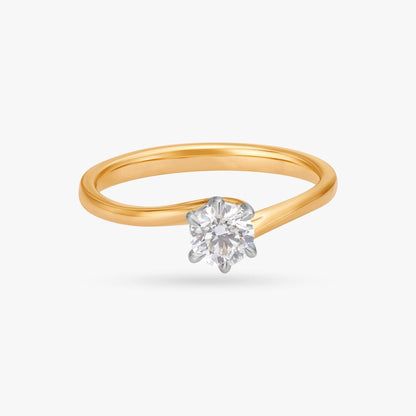 Perpetual Chic Solitaire Ring in 18K Yellow Gold, 0.3 ct