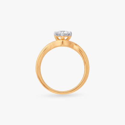 Sparkling Swirl Solitaire Finger Ring in 18K Yellow Gold, 0.51 ct