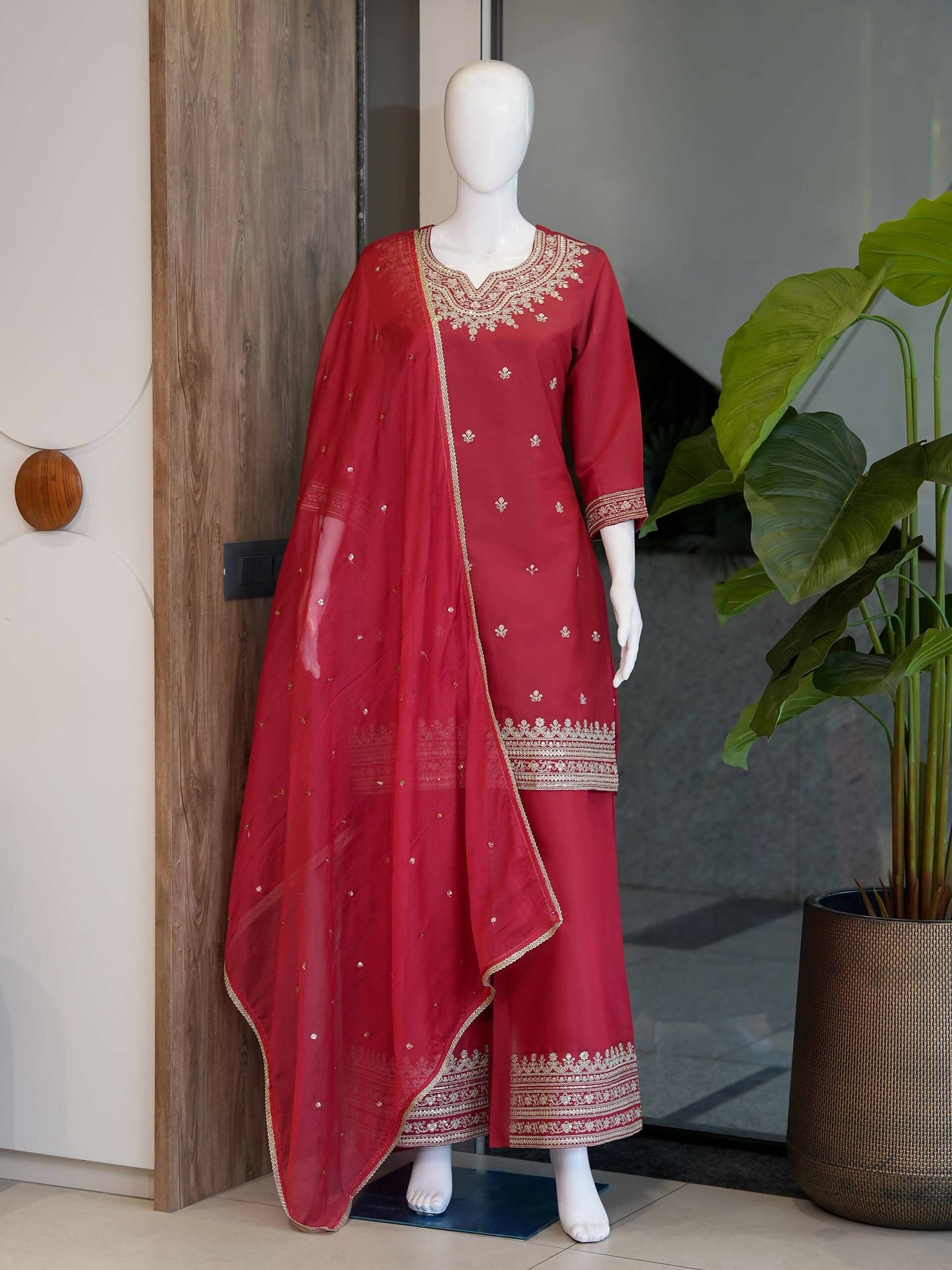 Teeya Creation Festive Red Silk Party Wear Kurti Pant Set With Elegant Zari Work