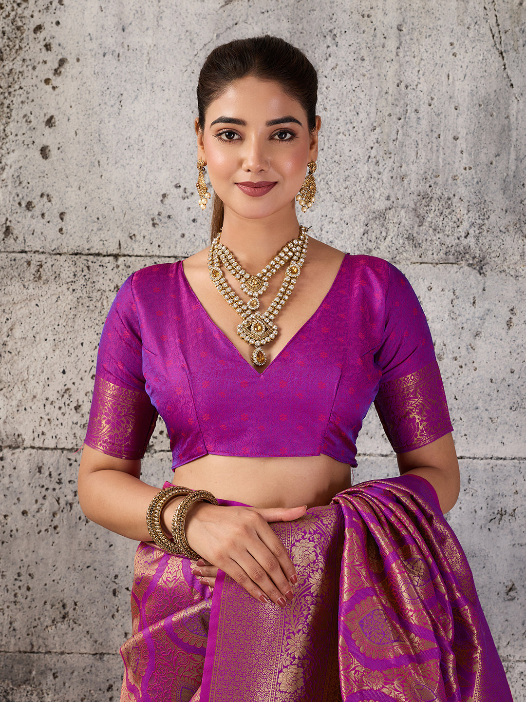 Shree Shyam Fashion Magenta Kanjivaram Silk Blend Fancy Saree