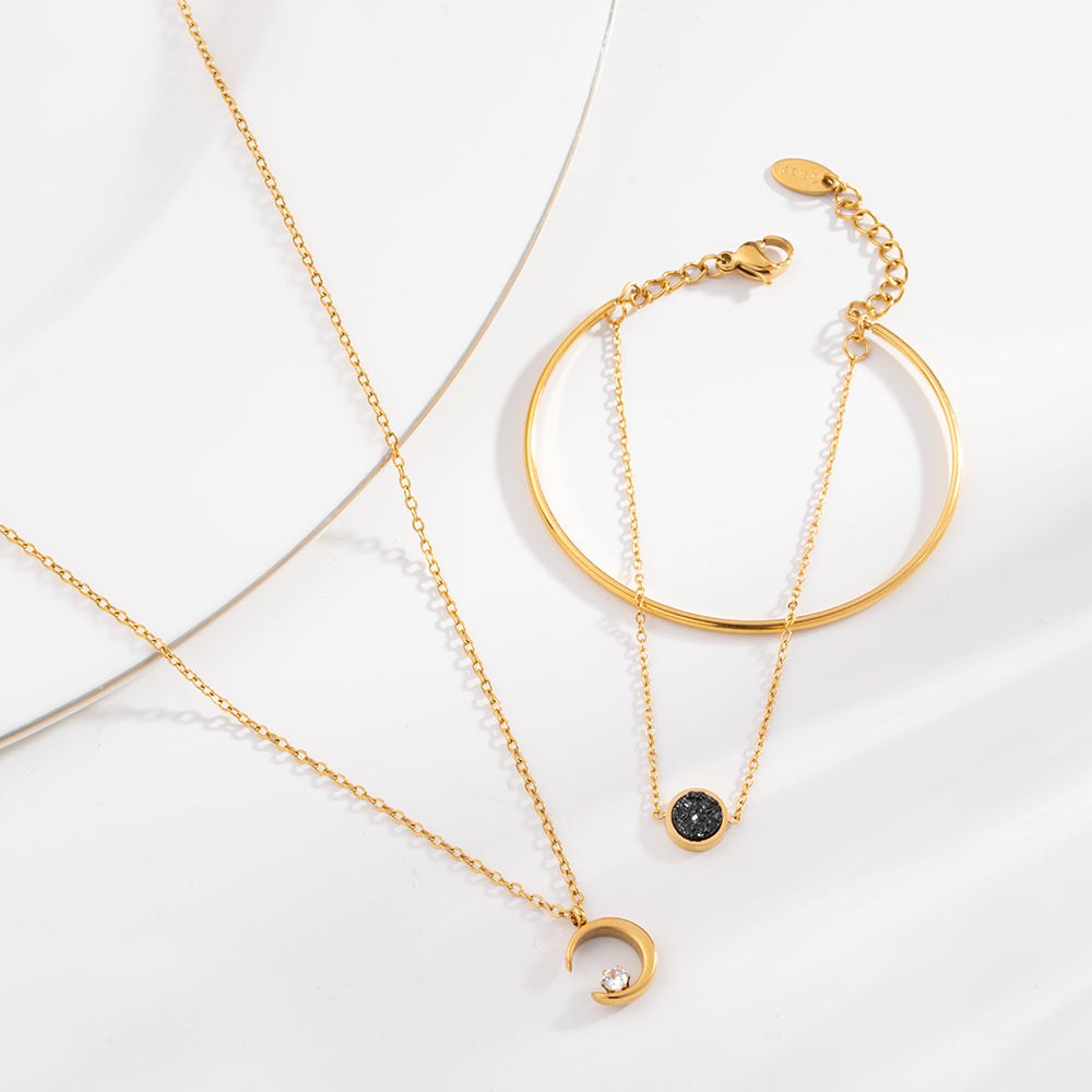 Moonlit Stone Layered Poise Set