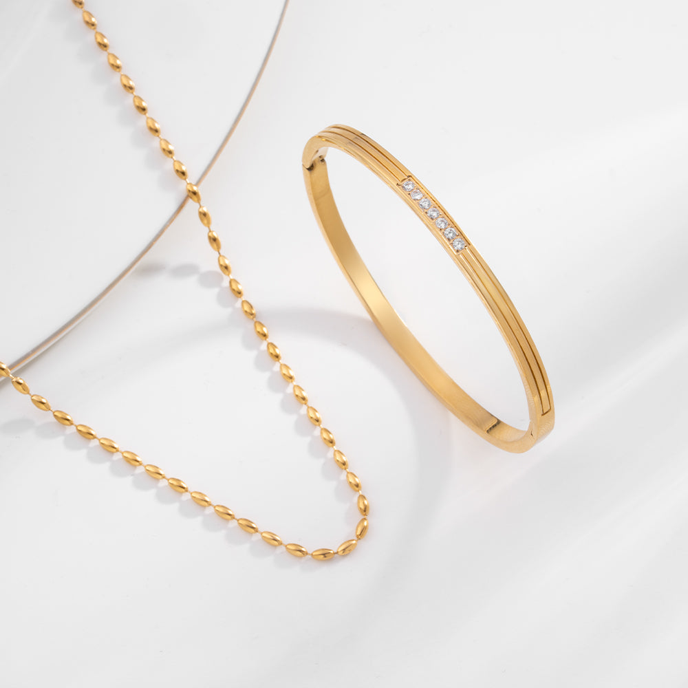 Golden Bead Classic Elegance Set