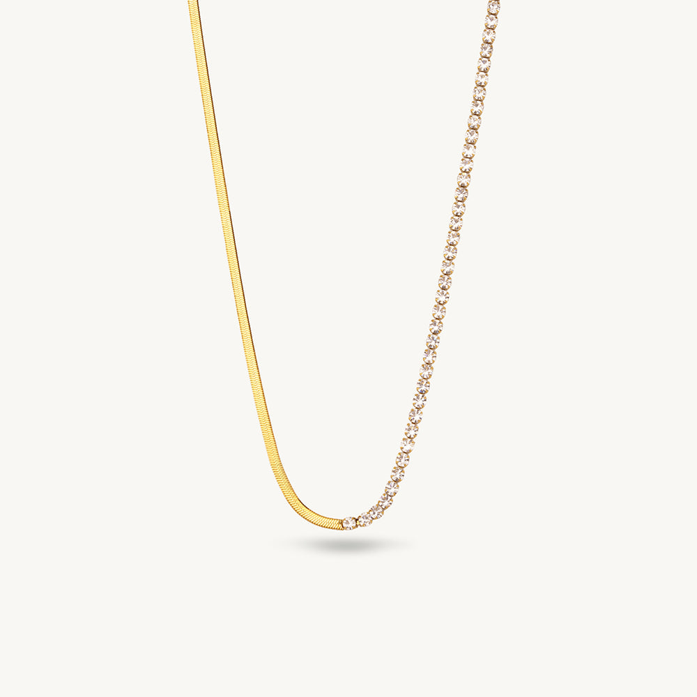 Elegant Crystalline Glow Chain