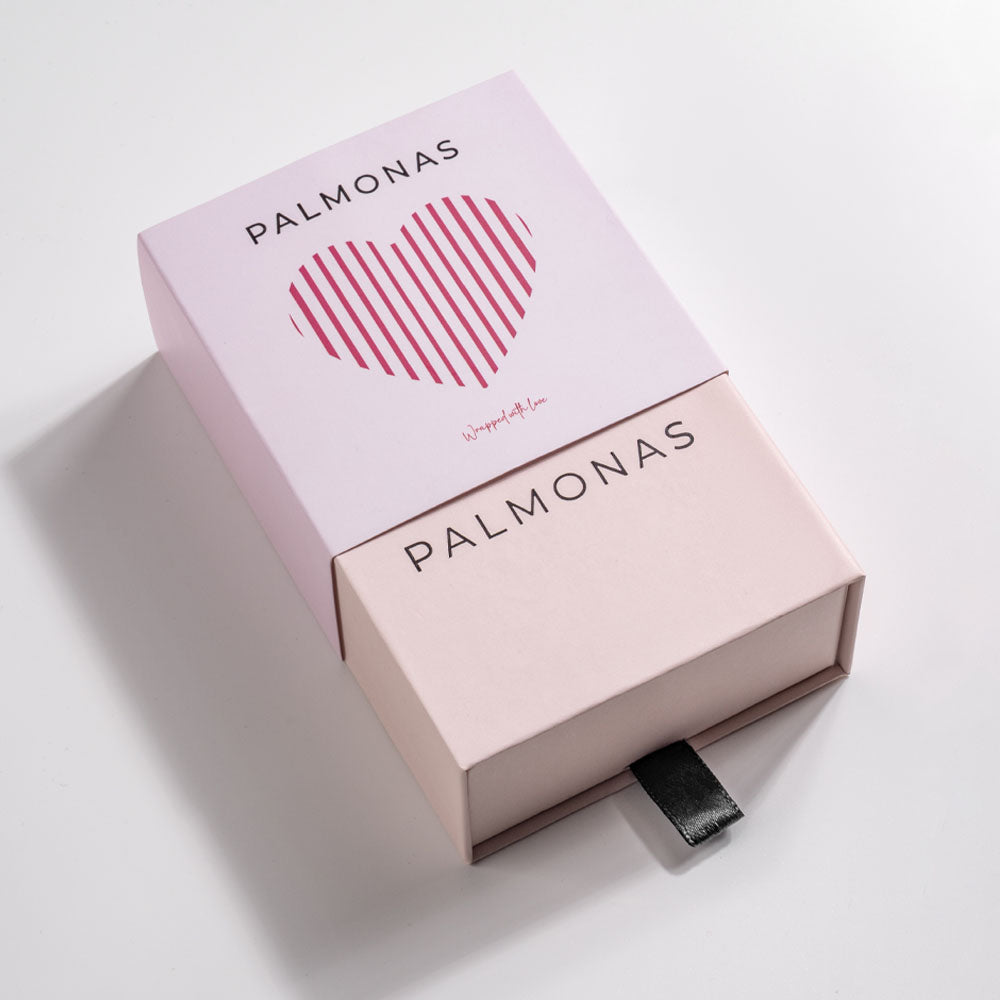 Palmonas Love Gift Sleeve
