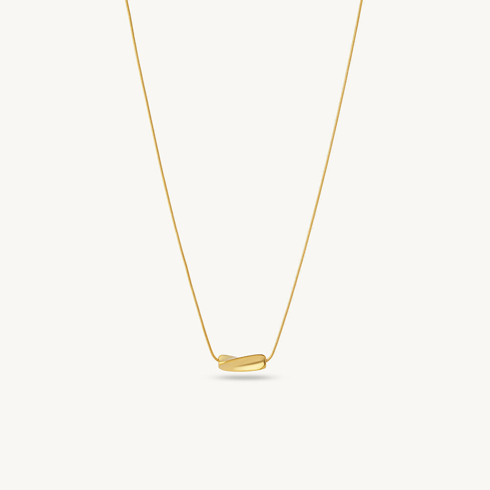 Elegant Pebble Pendant Necklace