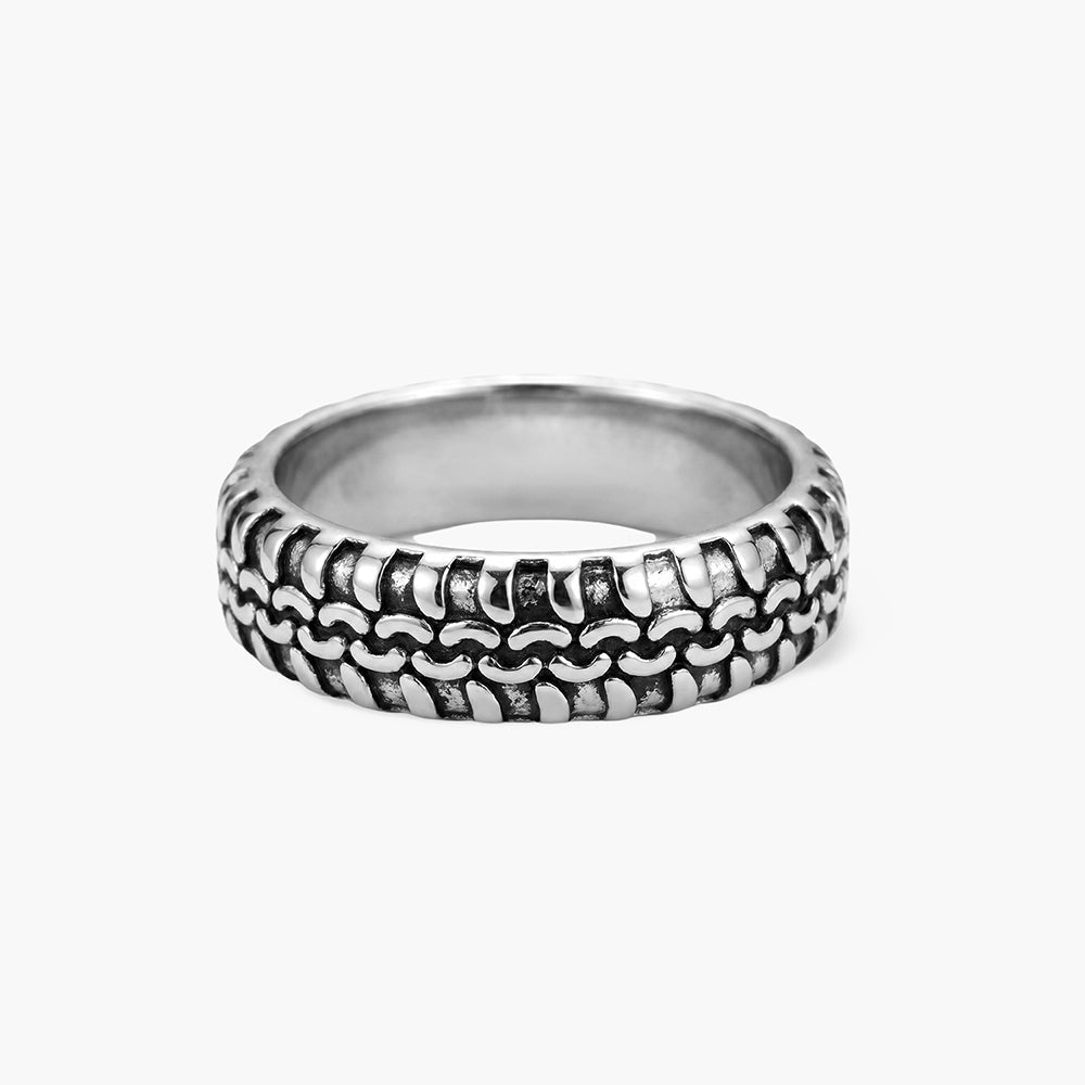 Chain Forge Textured Ring