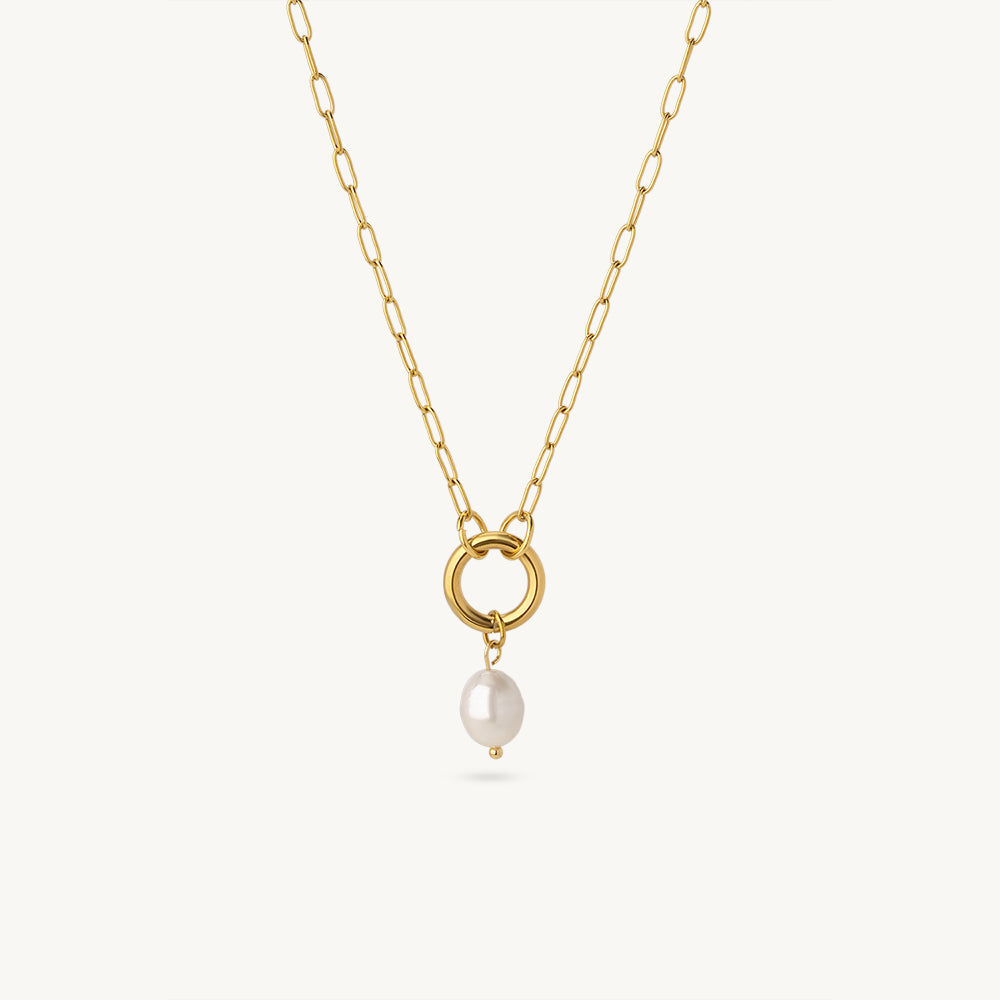 Minimal Loop Pearl Necklace