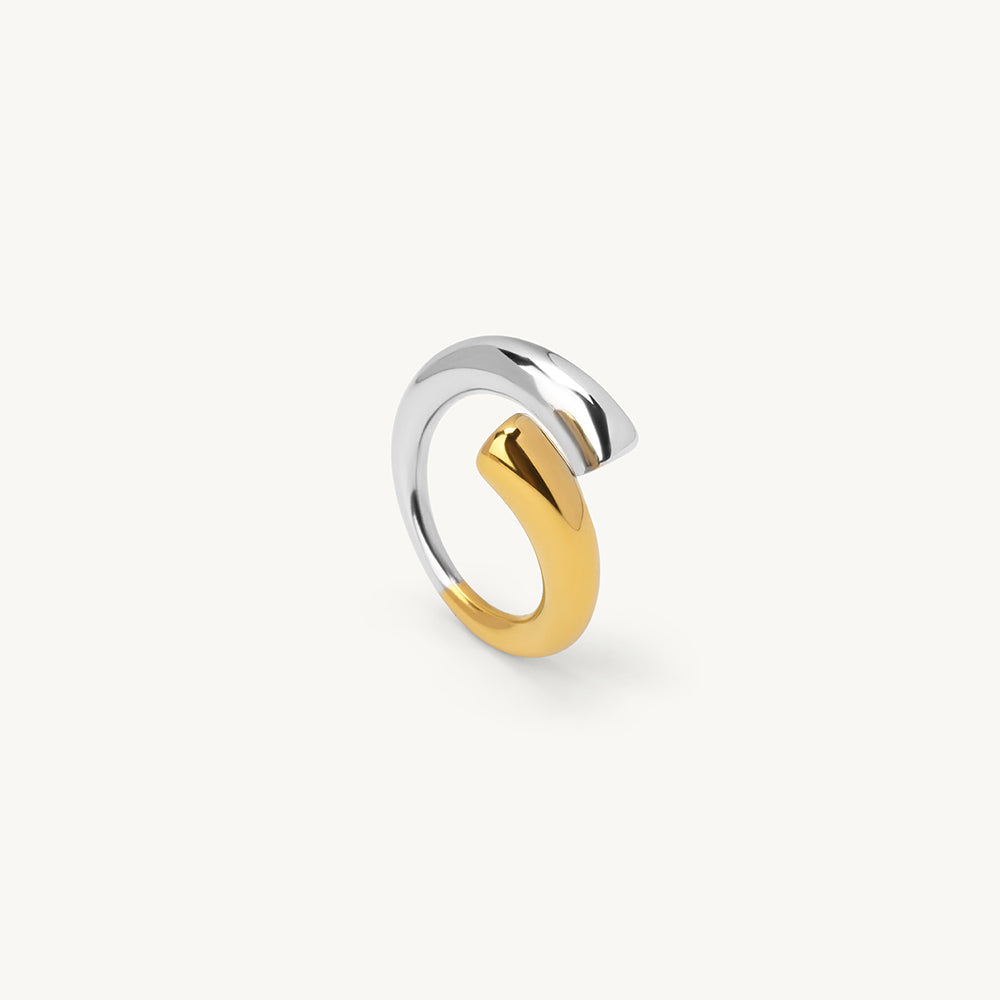 Dual Tone Crescent Bond Ring