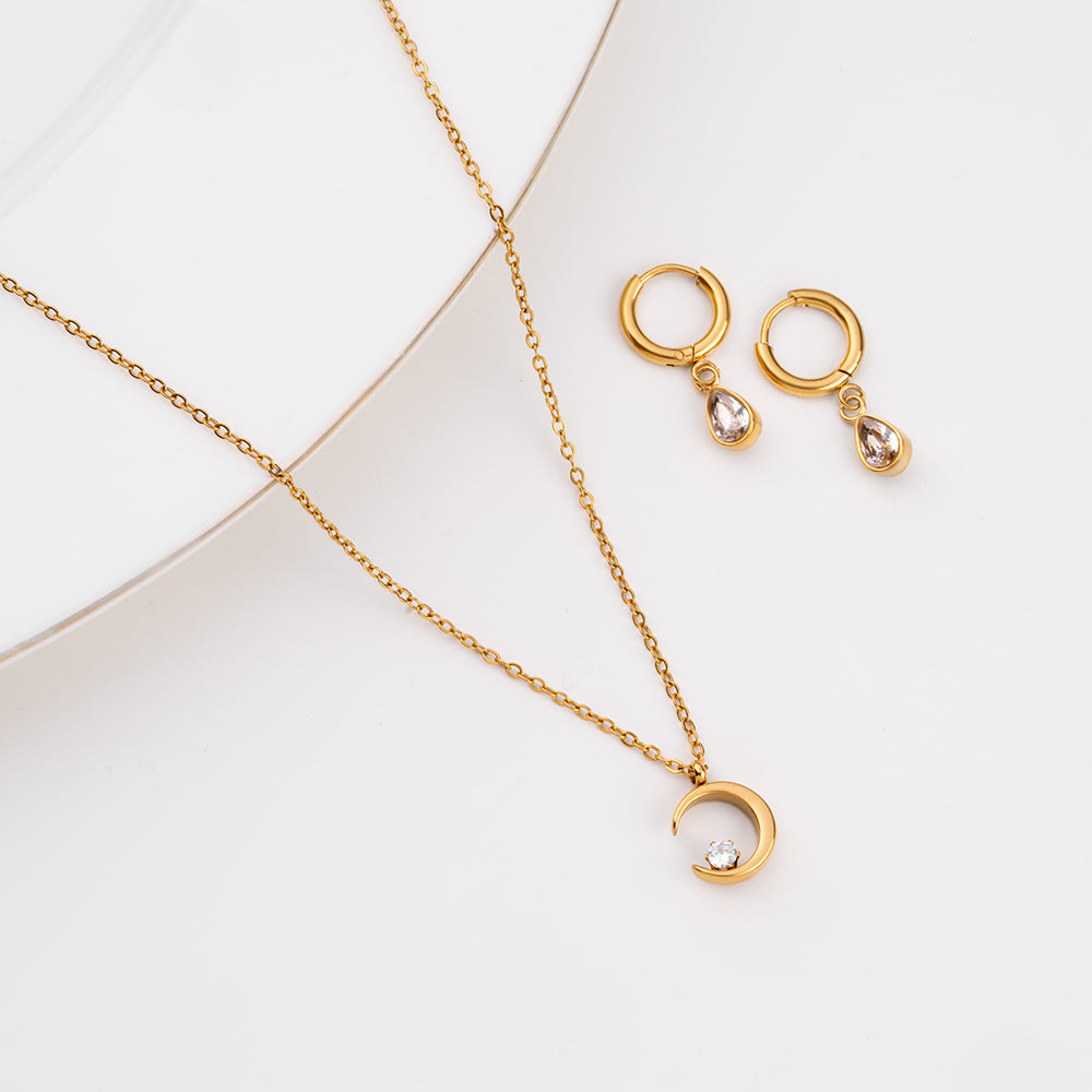 Soft Moonlight Spark Jewellery Set