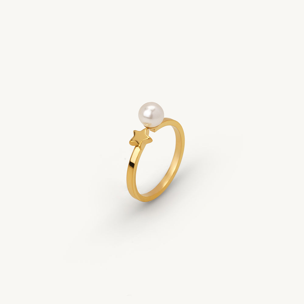 Mini Pearl Star Edge Ring