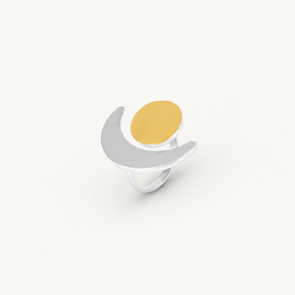 Dual Tone Moonform Curve Ring
