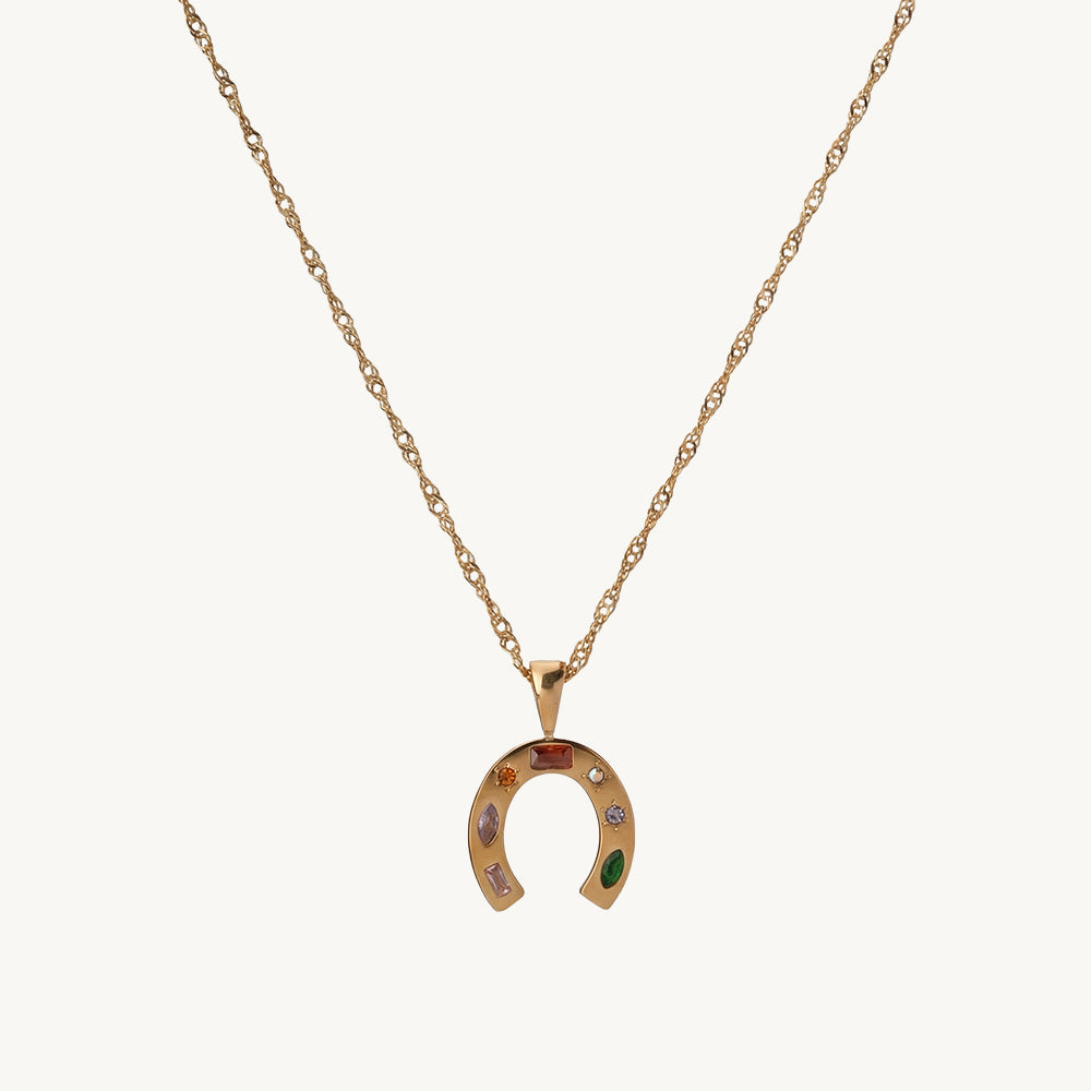 Color Spark Horseshoe Chain