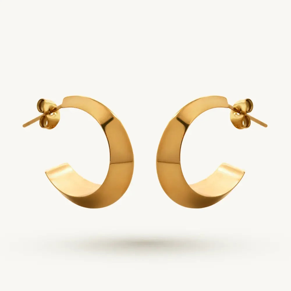 Sculpted Chunky Golden Hoop Earring