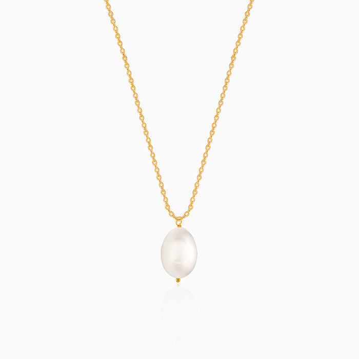 Golden Zooey Pearl Necklace