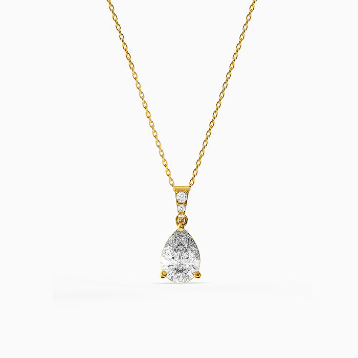Golden Aurelia Lumina Pendant With Link Chain