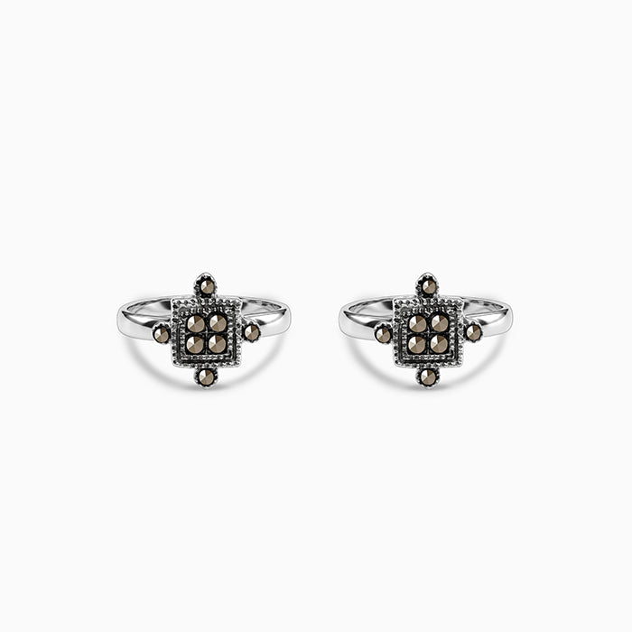 Oxidised Silver Chaturasra Toe Rings