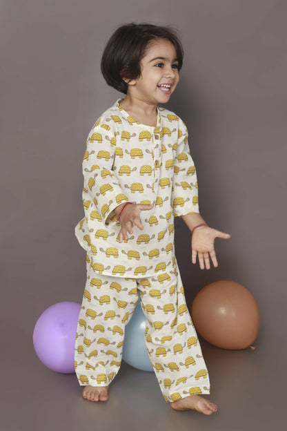 Breathables Kids Cotton Turtle Print Co-Ord Night Suit With Kurta And Pyjama  White & Yellow