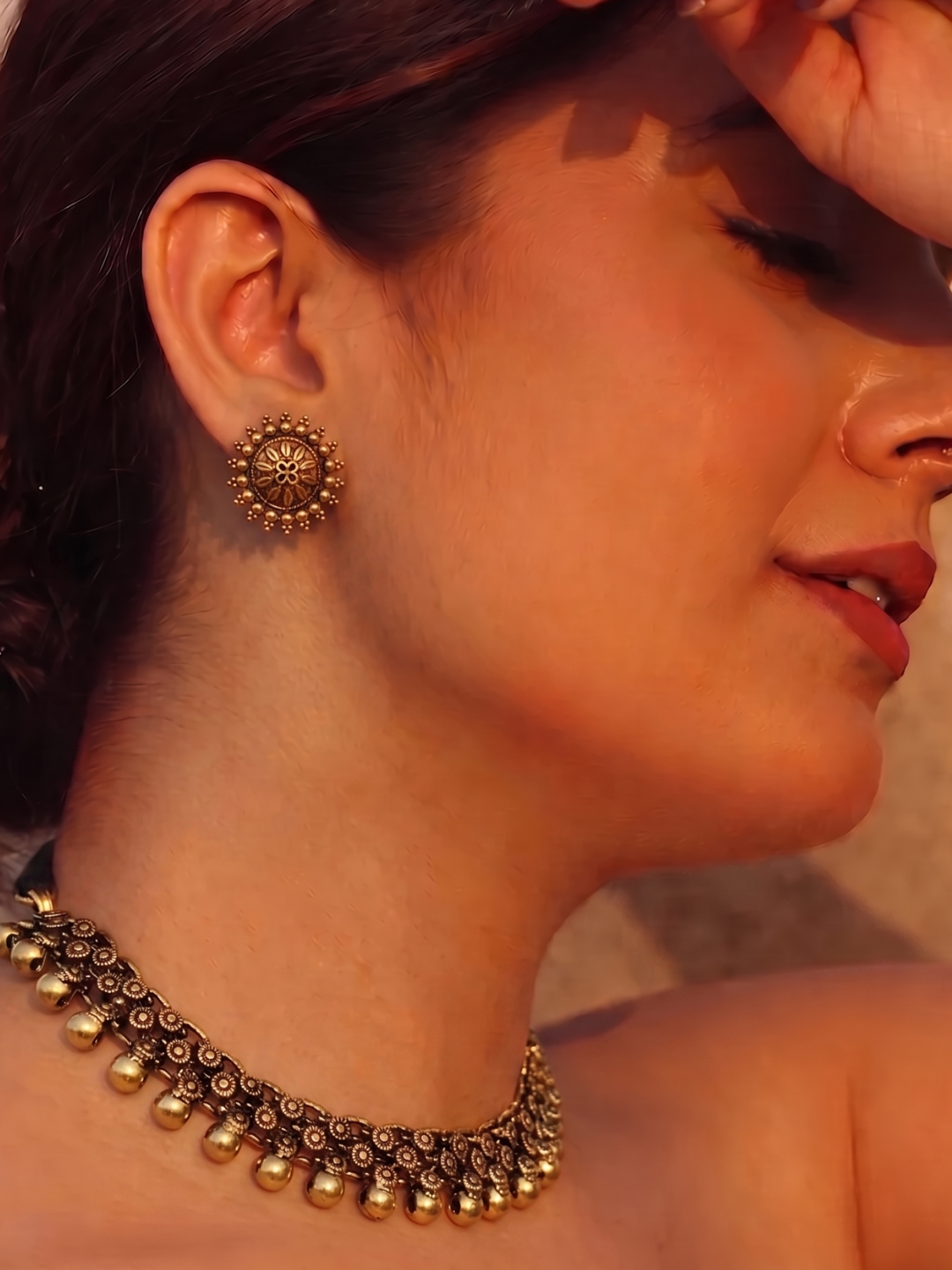 Tanira Gold Toned Brass Kolhapuri Necklace Set