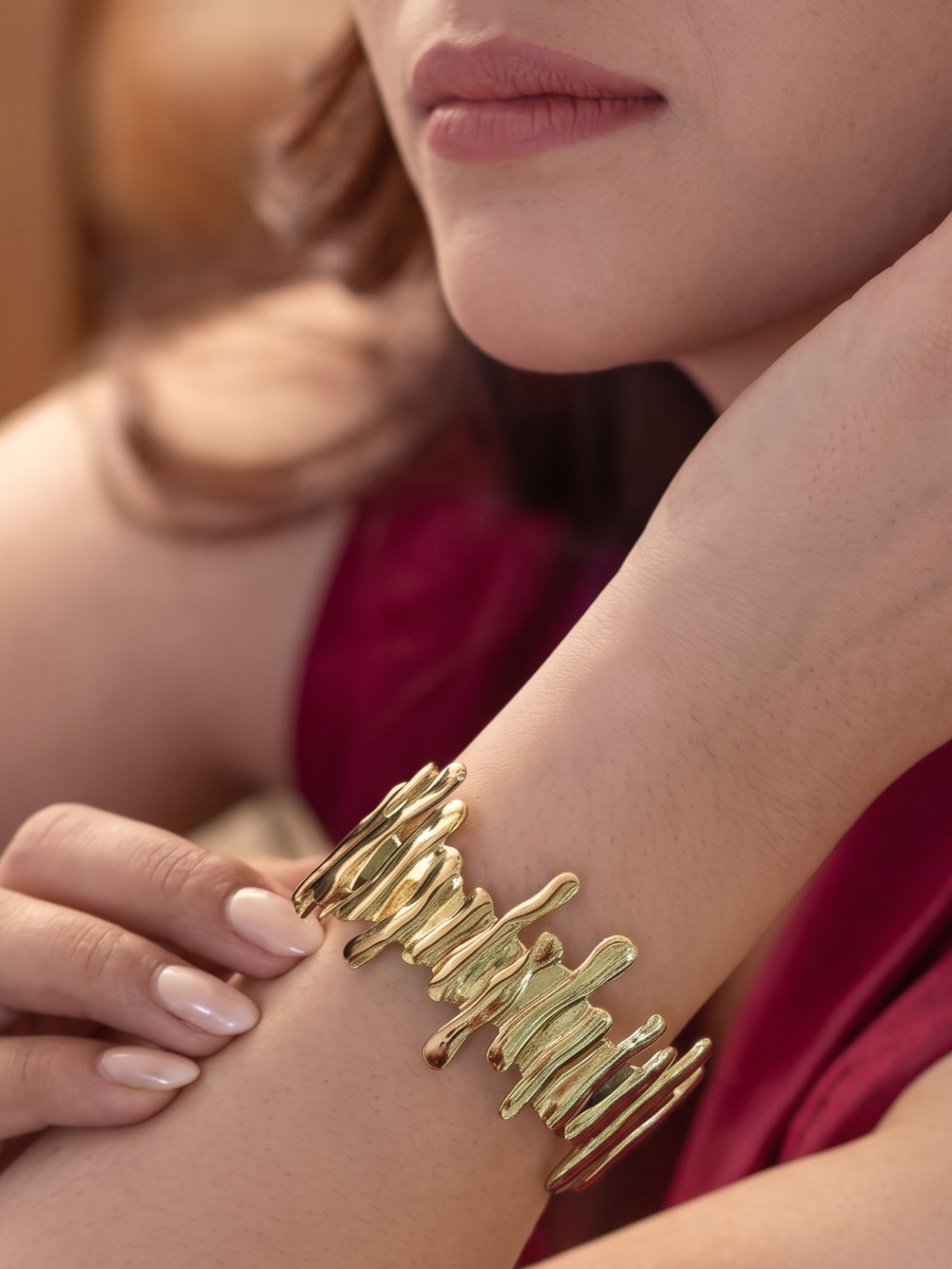 Spark Loop Bracelet