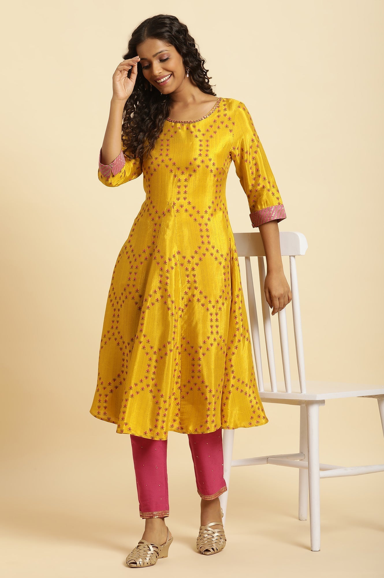W for Woman Yellow Geometric Printed Shantung Flared Kurta and Pants Set