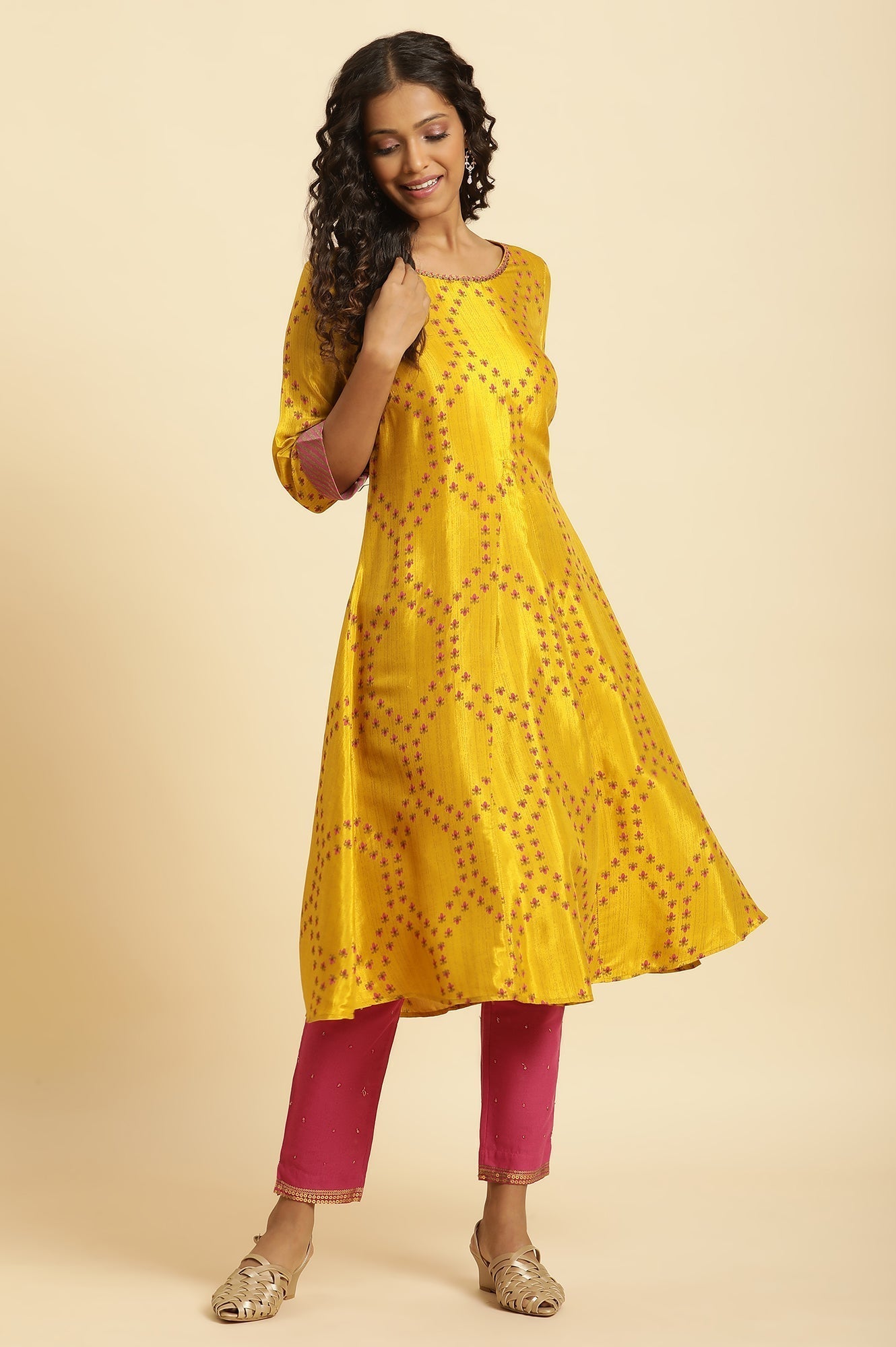 W for Woman Yellow Geometric Printed Shantung Flared Kurta and Pants Set