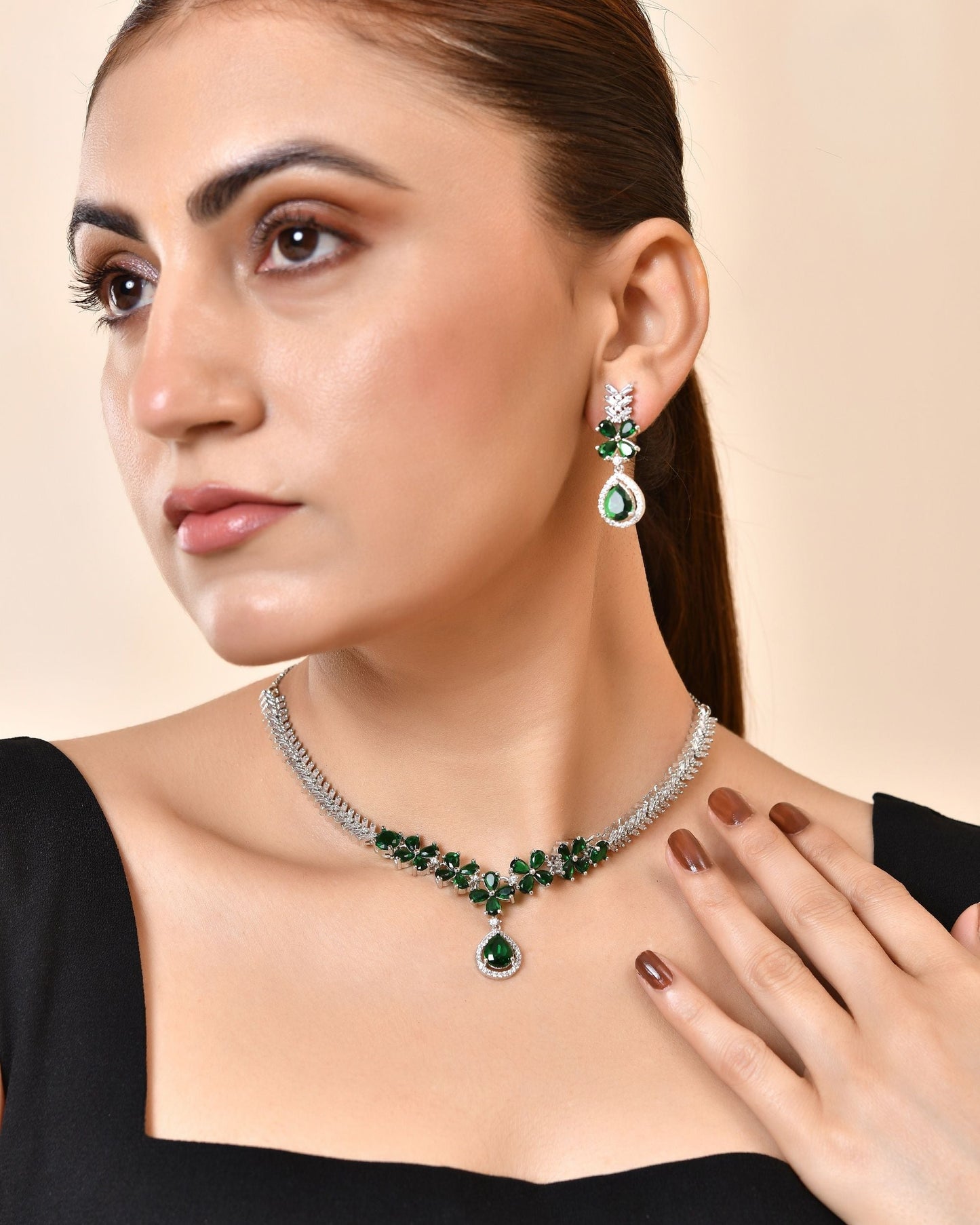 VOJ Silver Plated Green Floral Ad Jewellery Set