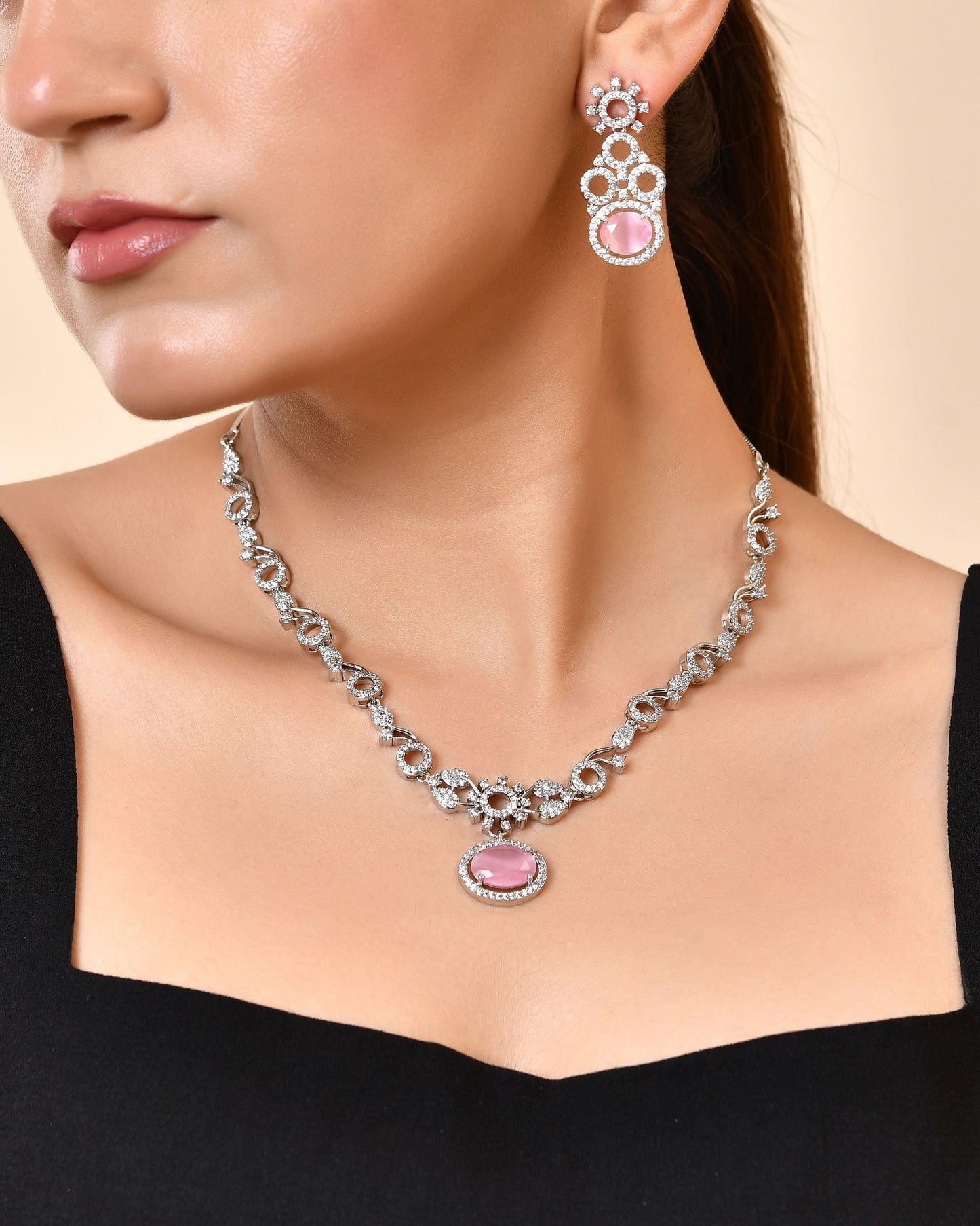VOJ Silver Plated Designer Oval Stone Ad Necklace Set
