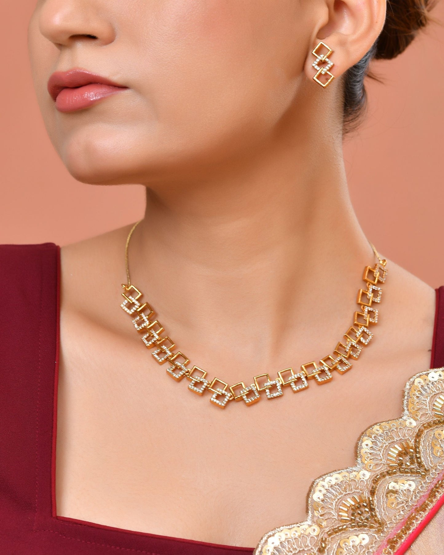 VOJ Gold Plated Geometric Shaped Ad Jewellery Set